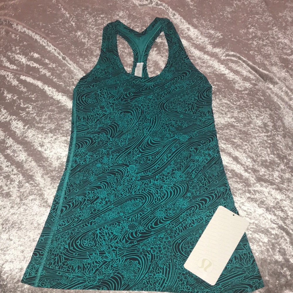 Lululemon Top